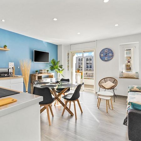 Apartamento Welcs -013- Con Terraza Y Piscina Leilighet Empuriabrava Eksteriør bilde