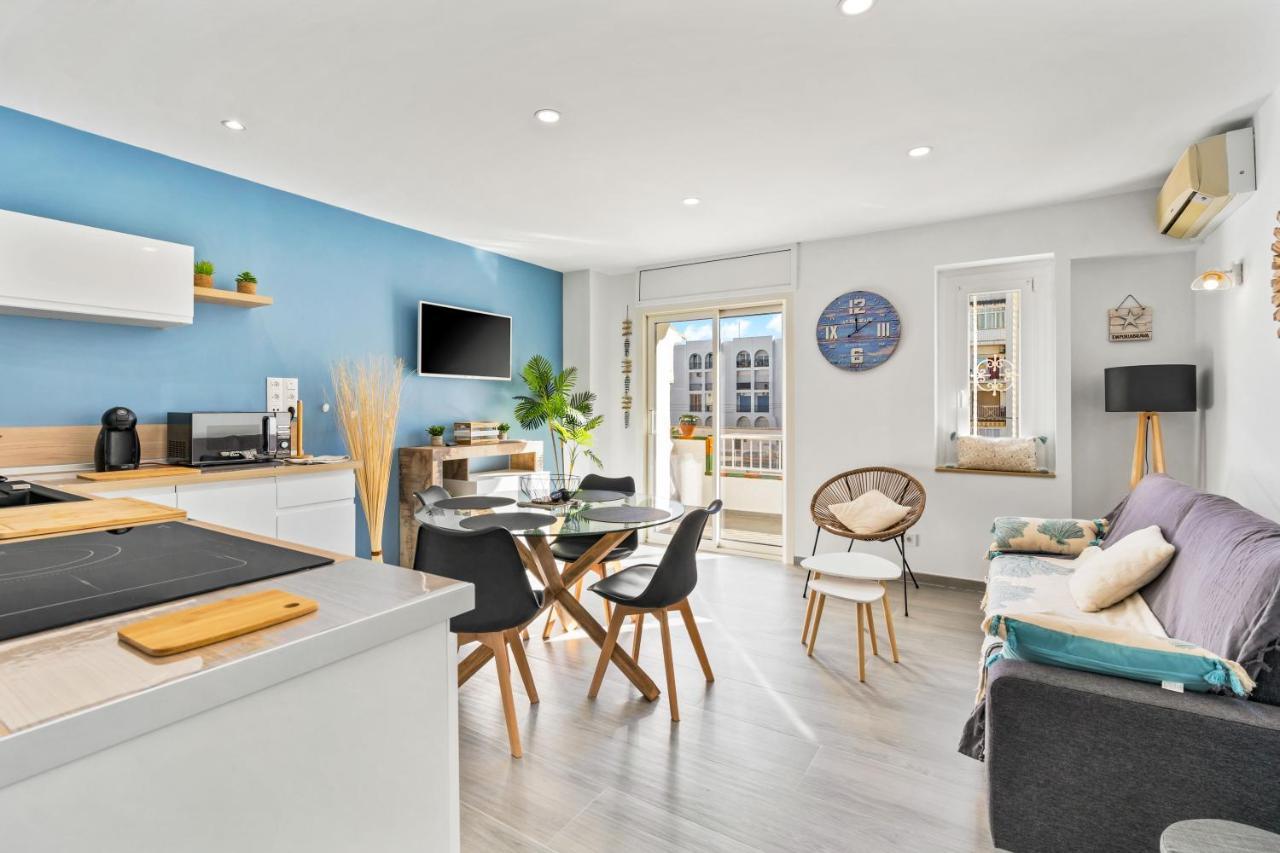 Apartamento Welcs -013- Con Terraza Y Piscina Leilighet Empuriabrava Eksteriør bilde