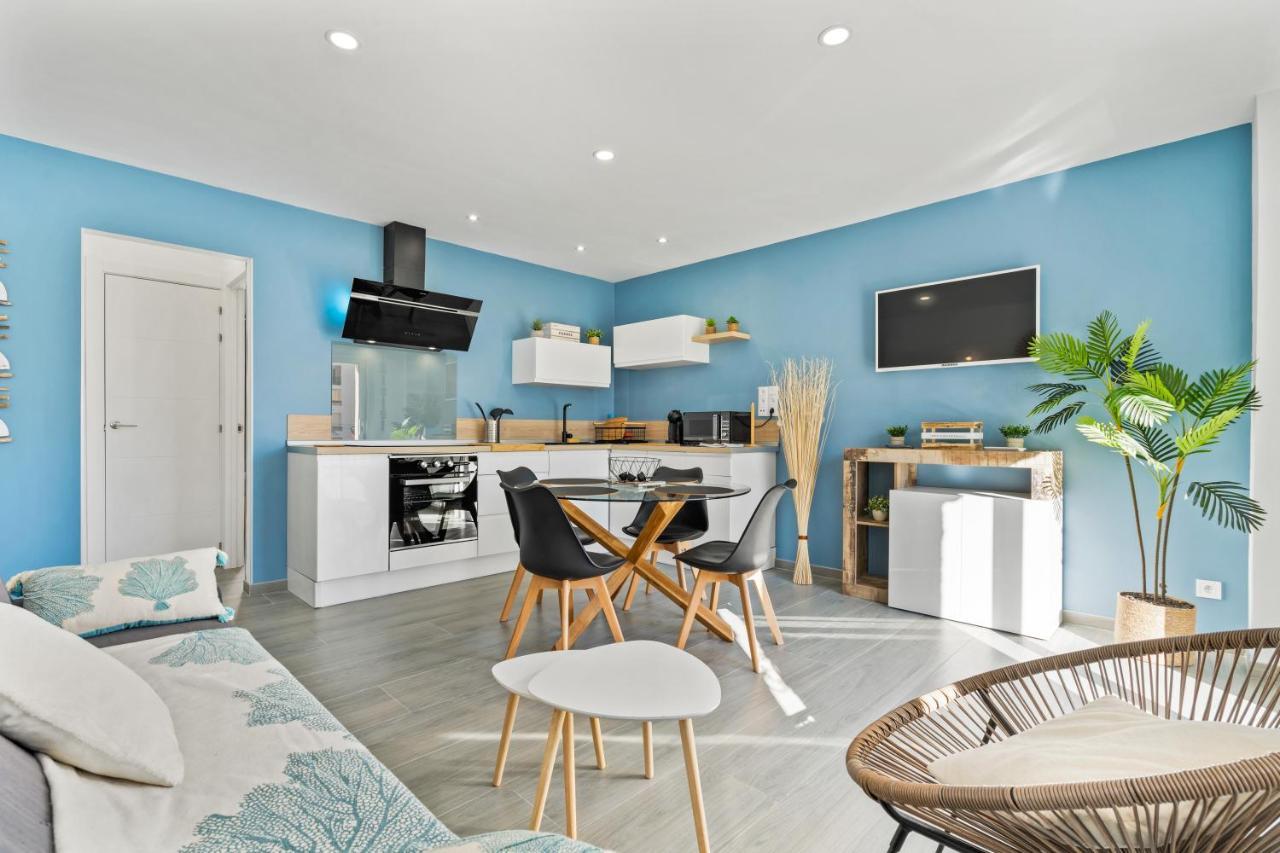 Apartamento Welcs -013- Con Terraza Y Piscina Leilighet Empuriabrava Eksteriør bilde