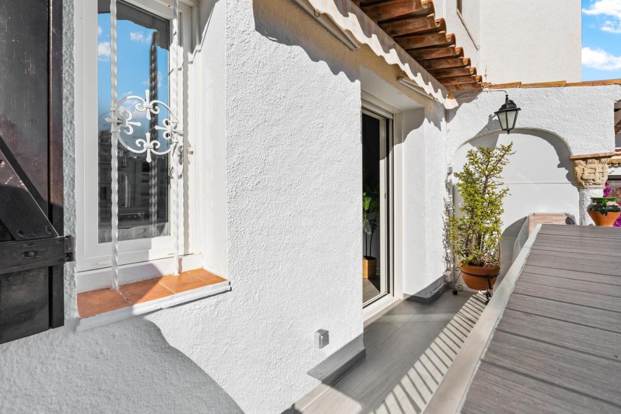 Apartamento Welcs -013- Con Terraza Y Piscina Leilighet Empuriabrava Eksteriør bilde